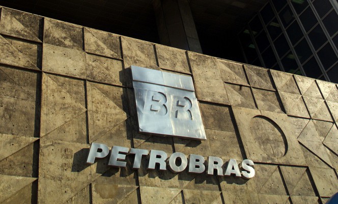 Petrobras increases jet fuel prices by about 7%