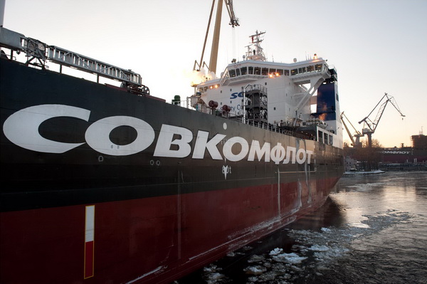 Sovcomflot exits dry bulk sector