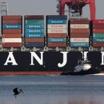 Hanjin Cargo Owners Say Bid to Unload Vessels Isn’t Working