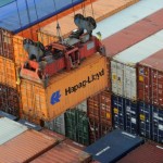 Hapag-Lloyd delays recovery hopes to second half of year