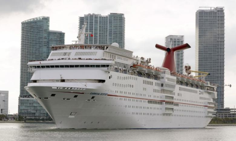The Carnival cruise ship Ecstasy leaves the port in Miami, Florida, September 18, 2015. REUTERS/Joe Skipper