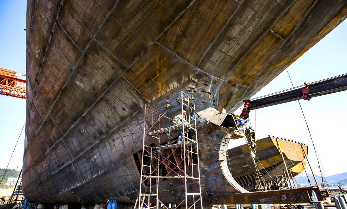 China: Shipbuilders harvest more orders in H1