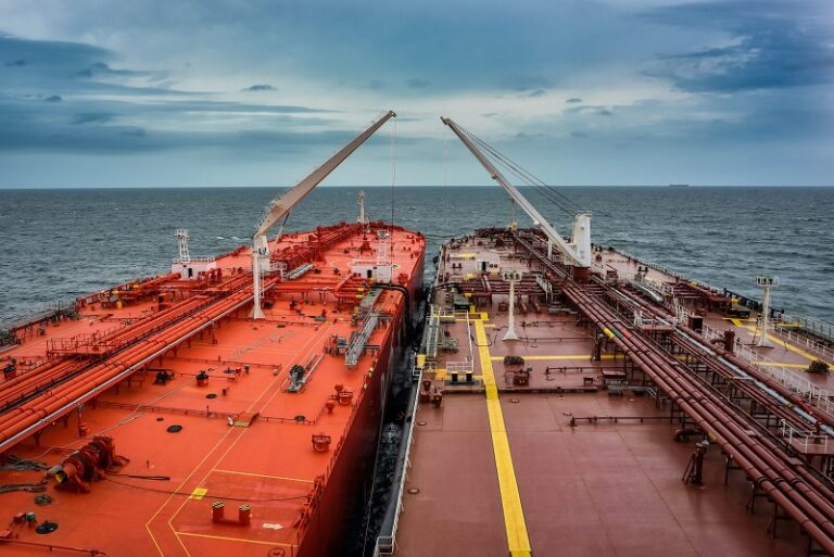 EU Puts Russian Ship-to-Ship Oil Transfers in its Crosshairs