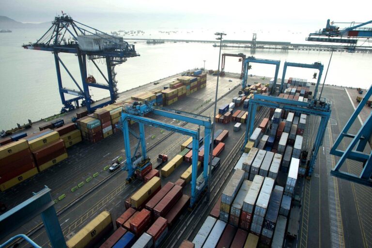 APM Terminals & DP World spearhead roadmap for accelerating electrification of port operations in bid for net-zero