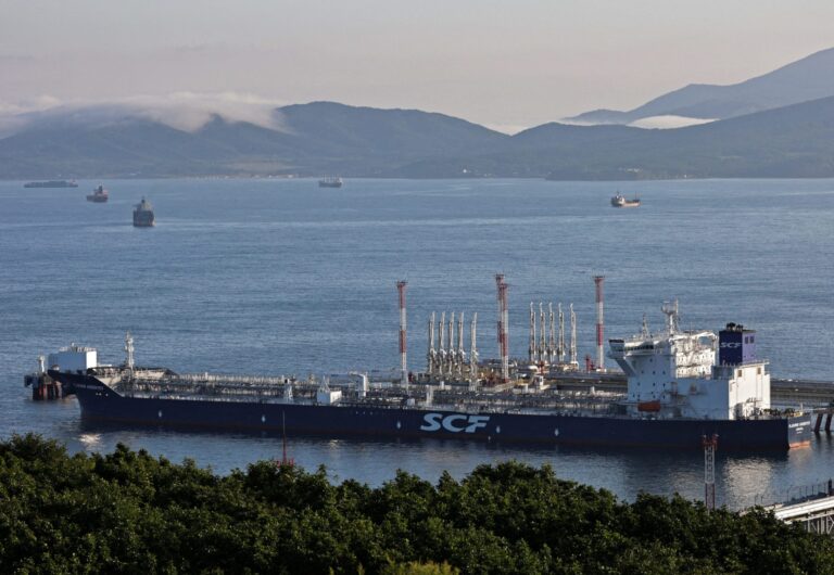 US Imposes First Sanctions Over Russia Oil Cap as Impact Fades