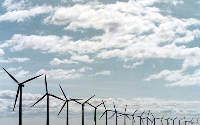 Greece: DEME, FARIA sign deal for developing offshore wind farms