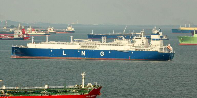 US Treasury, State target LNG shipping firms among Russia sanctions