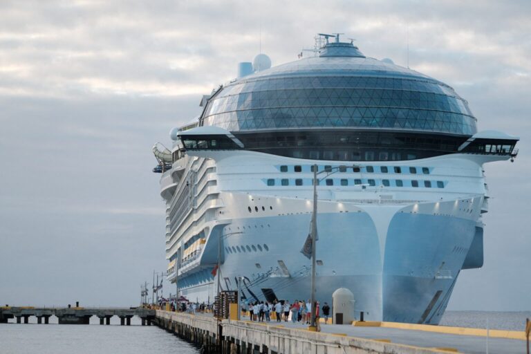 Royal Caribbean Group reports 2025 results, issues 2026 guidance