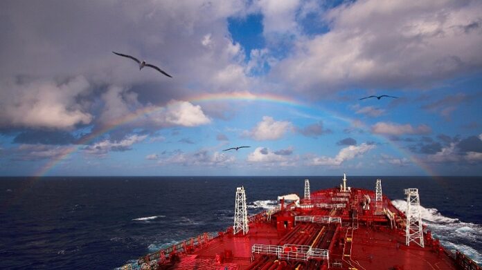 Atlantic Ocean: Lat 01 14,3' S Long 038 16,8' W