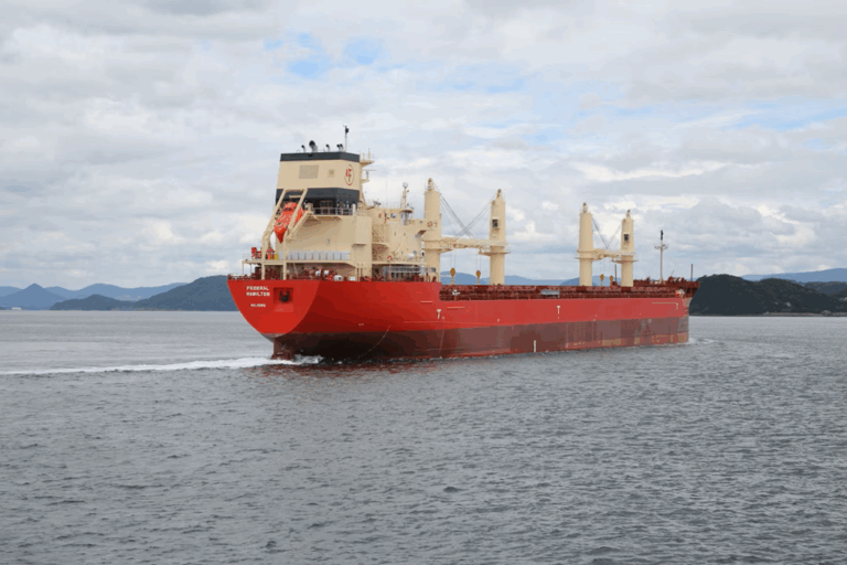 Fednav and V6 Agronomy sign Memorandum of Understanding